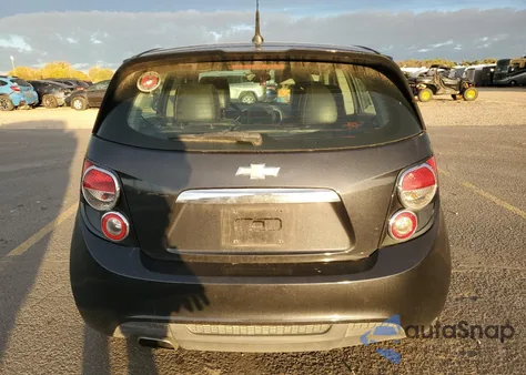 2013 Chevrolet Sonic Rs z USA, uszkodzony, nr VIN 1G1JH6SB2D4222528